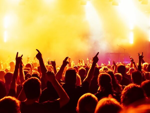 Muzyczne Wydarzenie Roku: Finał Festiwalu MUNDUS CANTAT w Cedrach Wielkich!