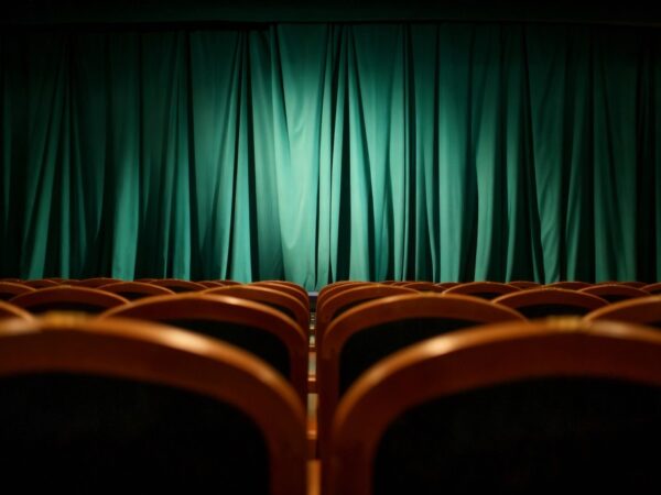 Rodzinne Wydarzenie z Teatrem Maska: Magia i Zabawa w GOKSiR!