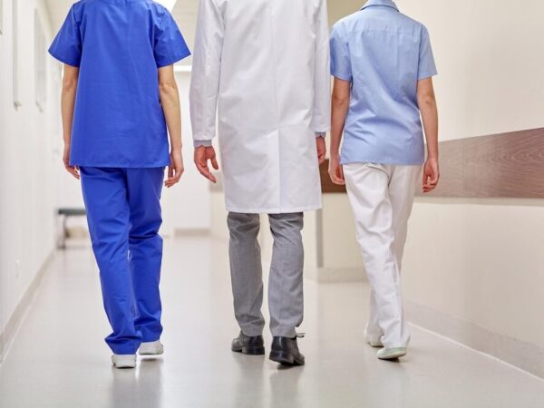 Zdobądź umiejętności ratujące życie – bezpłatne szkolenia z pierwszej pomocy w Pruszczu Gdańskim!