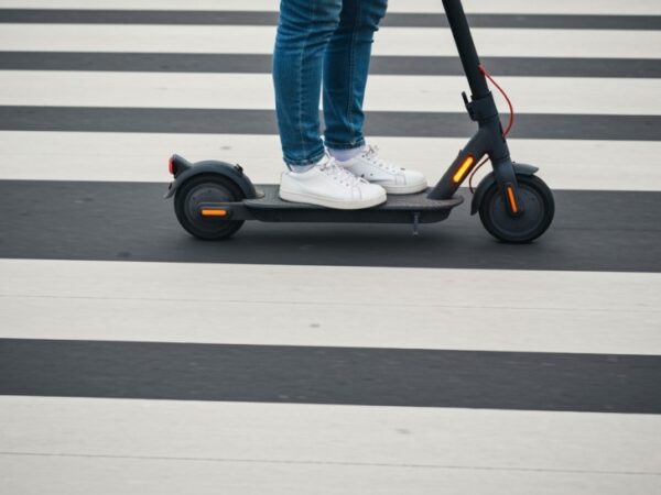 15-latek uciekał hulajnogą przed Policją, sprawa trafi do sądu rodzinnego