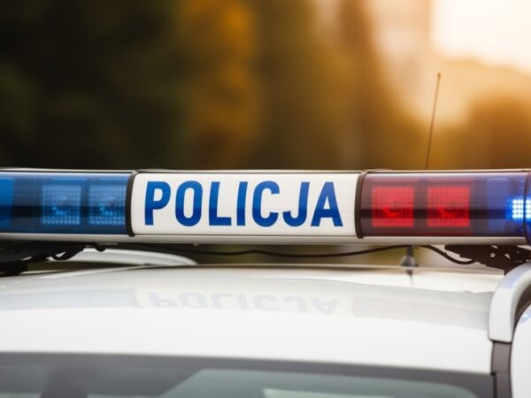 Były pracownik w rękach policji po kradzieży z konta firmy w Redzie