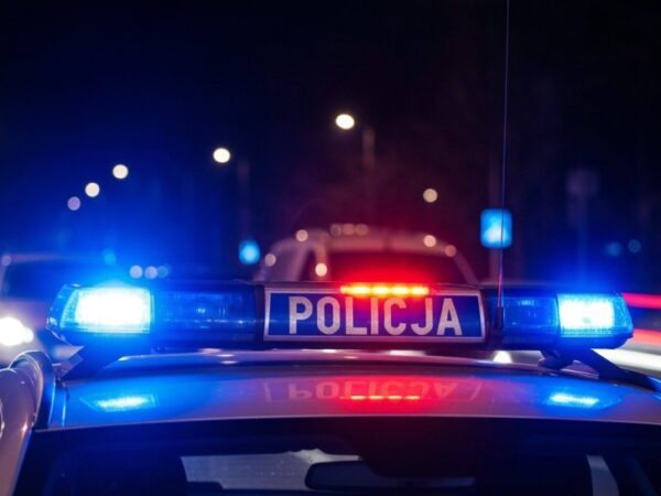 Gdańsk w natarciu: Policja chroni uczniów przed niebezpiecznym wyzwaniem w sieci