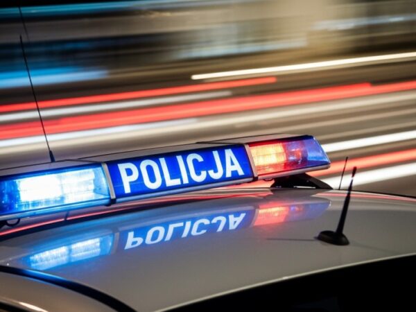 Młodzieżowa wandalizacja w Żukowie: pięciu nastolatków w rękach policji.