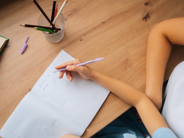 Webinarium dla seniorów: jak chronić się przed oszustwami w sieci